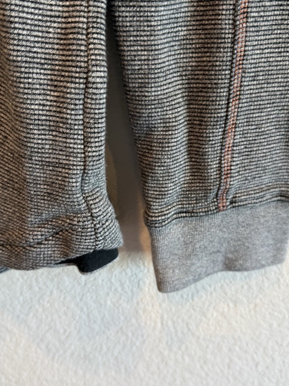 Robert Graham Classic Fit Quarter Zip Pullover Sweater Gray Men’s Large 1/4 - Picture 5 of 8